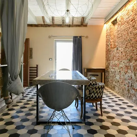 Soqquadro Art&relax - - 50 Metri Dal Mare Apartment Savona