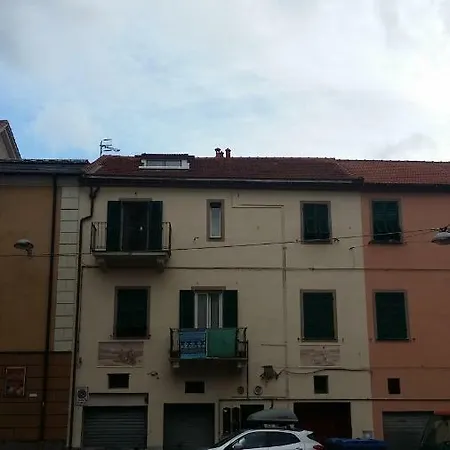 Soqquadro Art&relax - - 50 Metri Dal Mare Apartment Savona